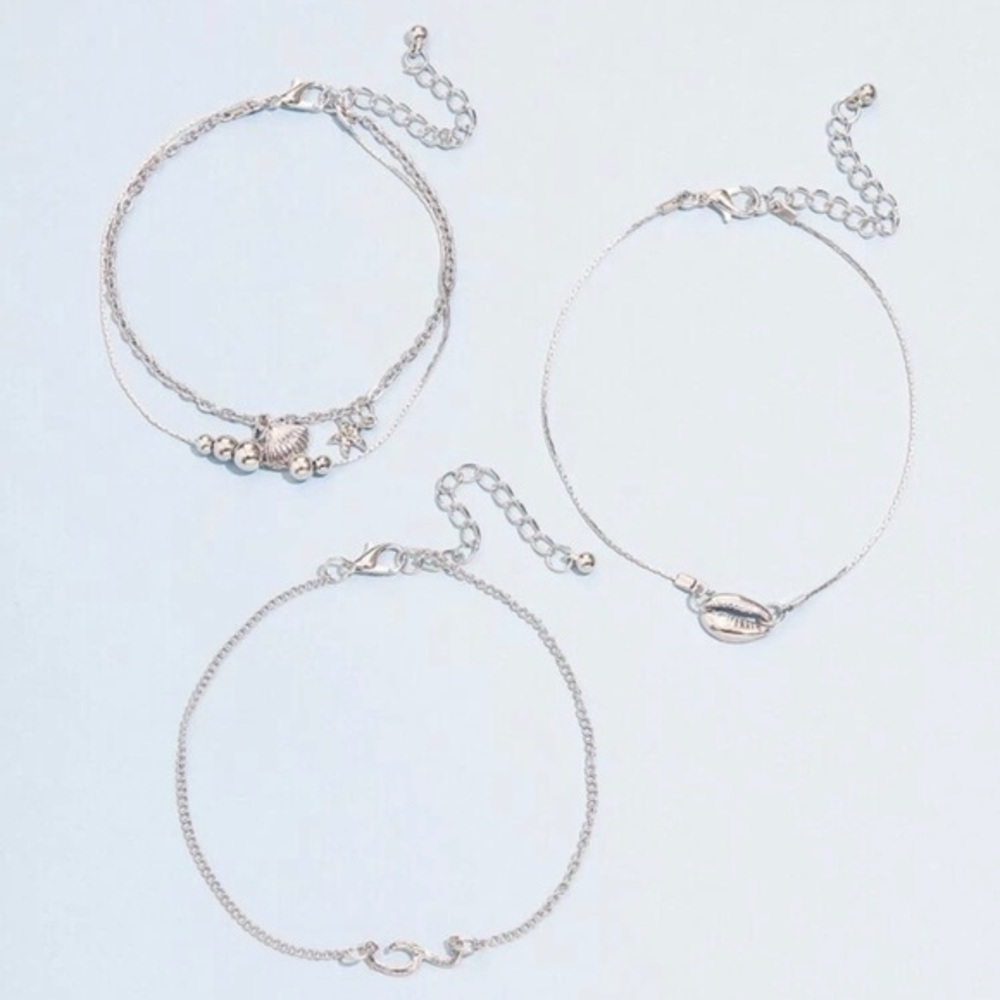 3/$30 🤍 3pcs Shell Anklet - Picture 3 of 3